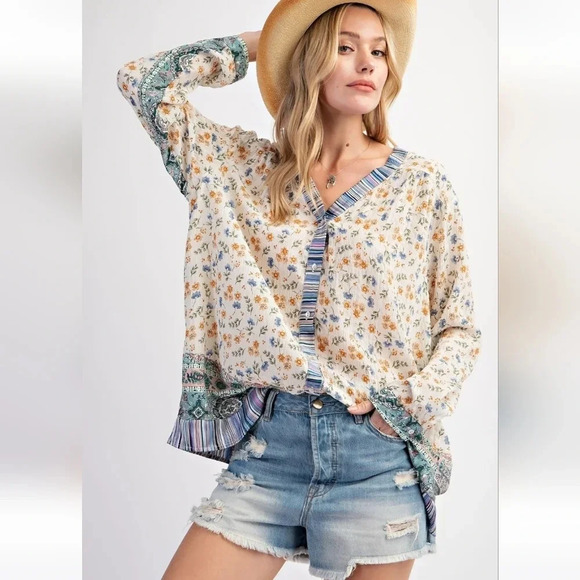 New! Easel Floral Mixed Print Button Down Long Sleeve Top - Picture 3 of 5